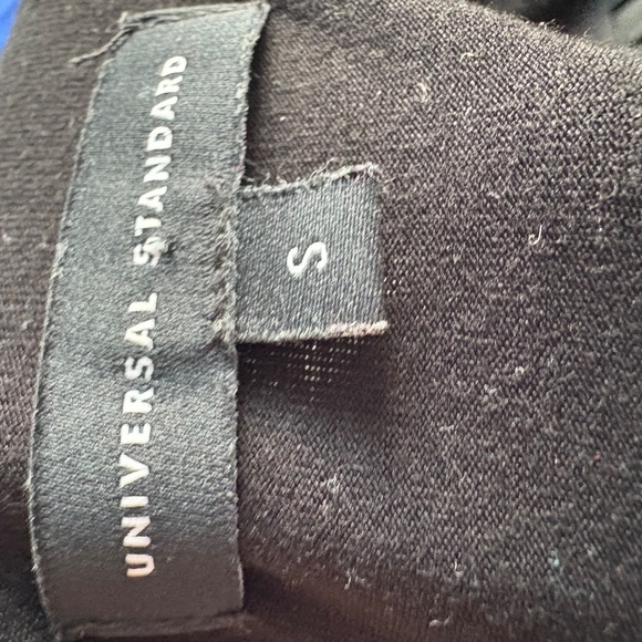 Black Mixed Media Top -Size)X-1X from Universal Standard - Picture 6 of 7